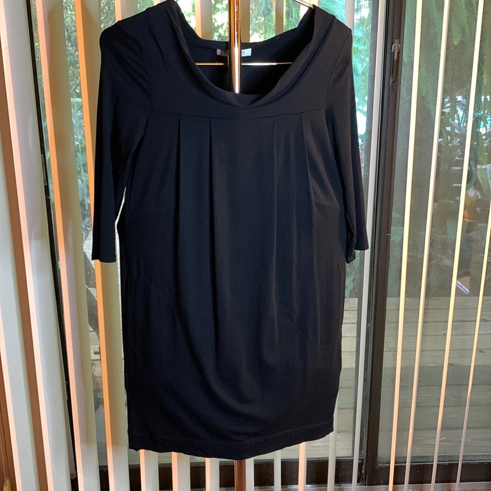 WHITE HOUSE/BLACK MARKET Dress